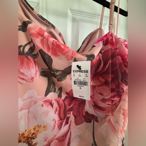 Express | Pink Floral Rouched Midi Dress | NWT | Size XL - Picture 3 of 3